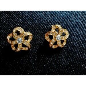 Vintage Rhinestone Gold Tone Flower Clip On Statement Earrings Signed Monet?